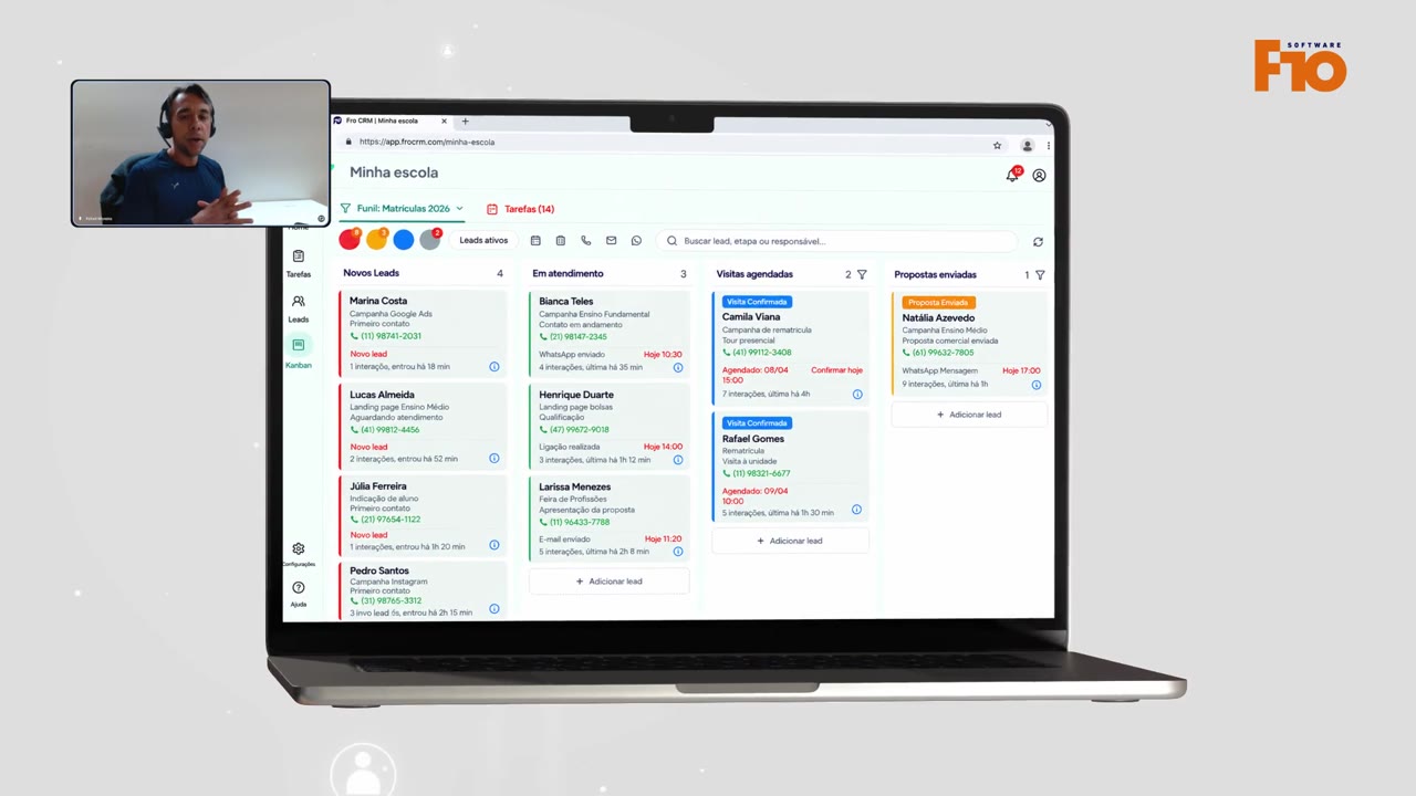 Painel inicial com lista de 'Novos leads' e painel de 'Atividades' pendentes